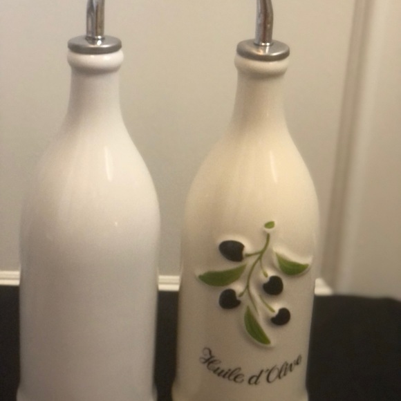 Revol La Porcelaine Culinaire for oil & Vinaiger - Picture 3 of 6